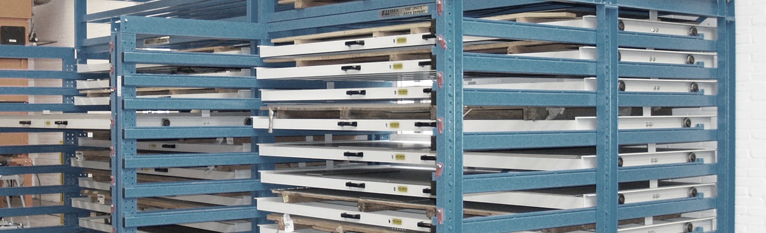 Thiel Regal | Plogmann & Co.